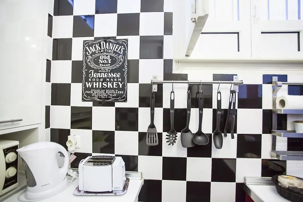 Lovelystay - Castle Hill Apartment Lisboa